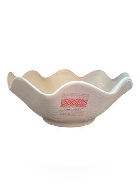 White Handcrafted Shell Shape Serving Bowl Made in Portugal 9” NWT Coastal Beach